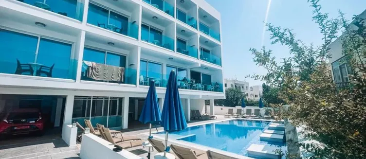 Фото отеля Sunny  Blue Hotel