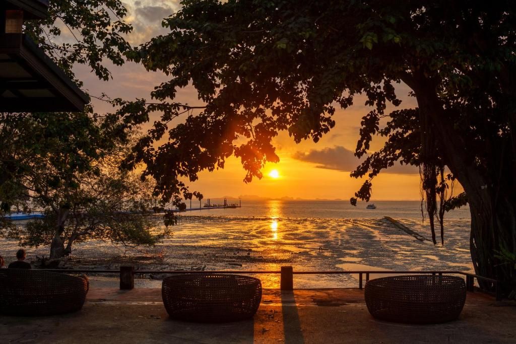 Sand Sea Resort - SHA Plus фото 63