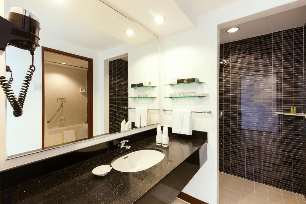 The Bayview Beach Resort фото 31