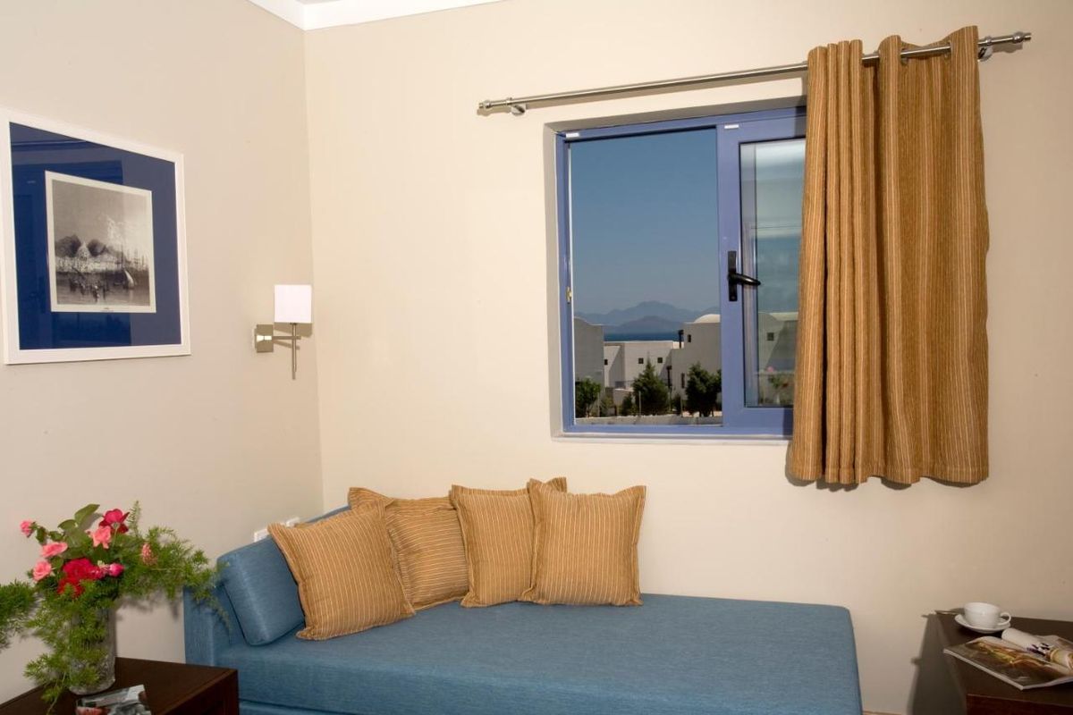 Lakitira Suites фото 19