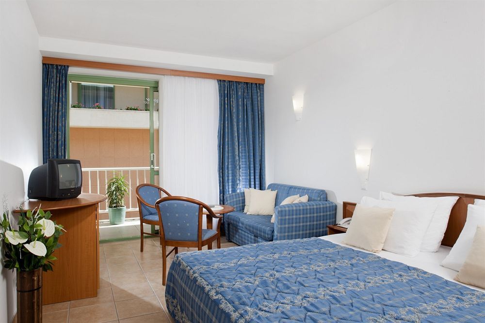 Bluesun Hotel Marina фото 27