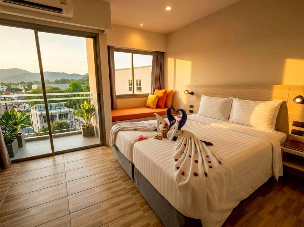 Beehive Boutique Hotel Phuket фото 33