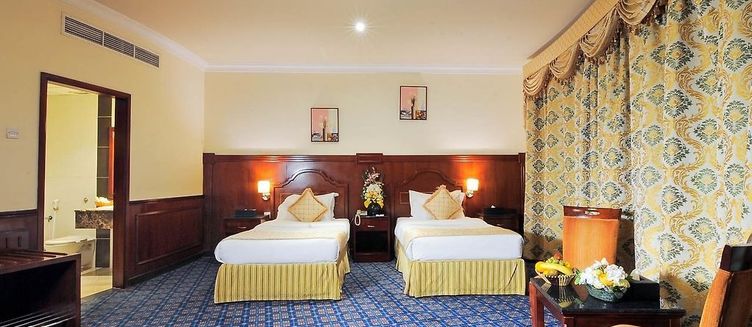 Фото отеля Ramee California Hotel