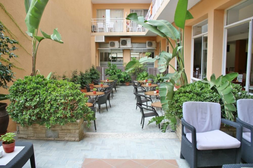 30 Degrees - Hotel Espanya Calella фото 17
