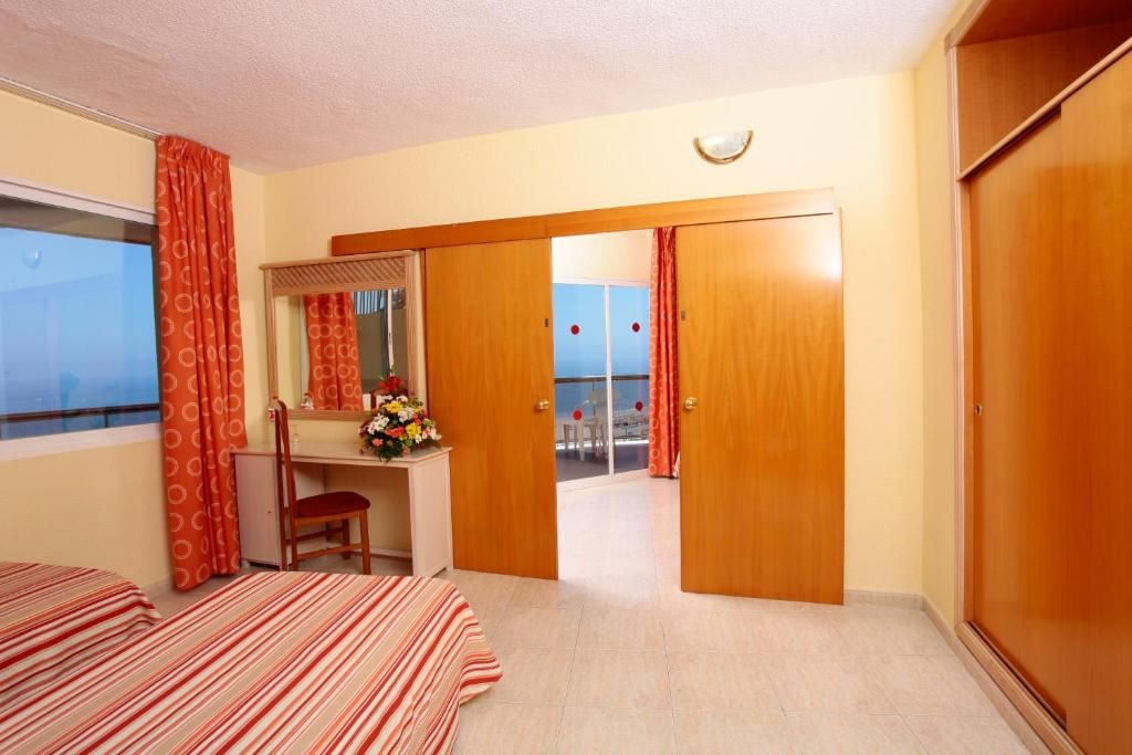 Marconfort Beach Club фото 46