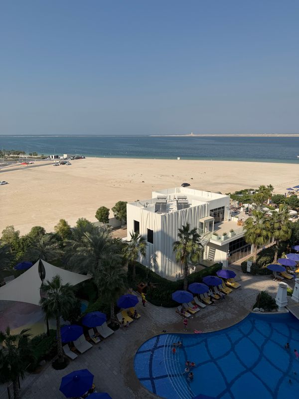 Centara Mirage Beach Resort Dubai фото 80