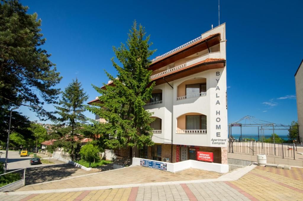 Byala Home Apartment Complex фото 9