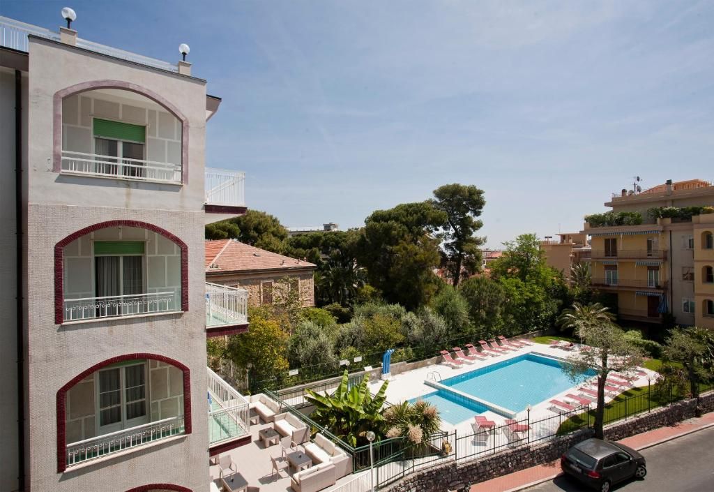 Garden Hotel Alassio фото 12