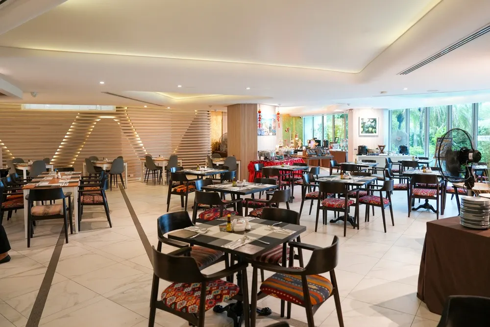 Wyndham Grand Nai Harn Beach Phuket фото 40