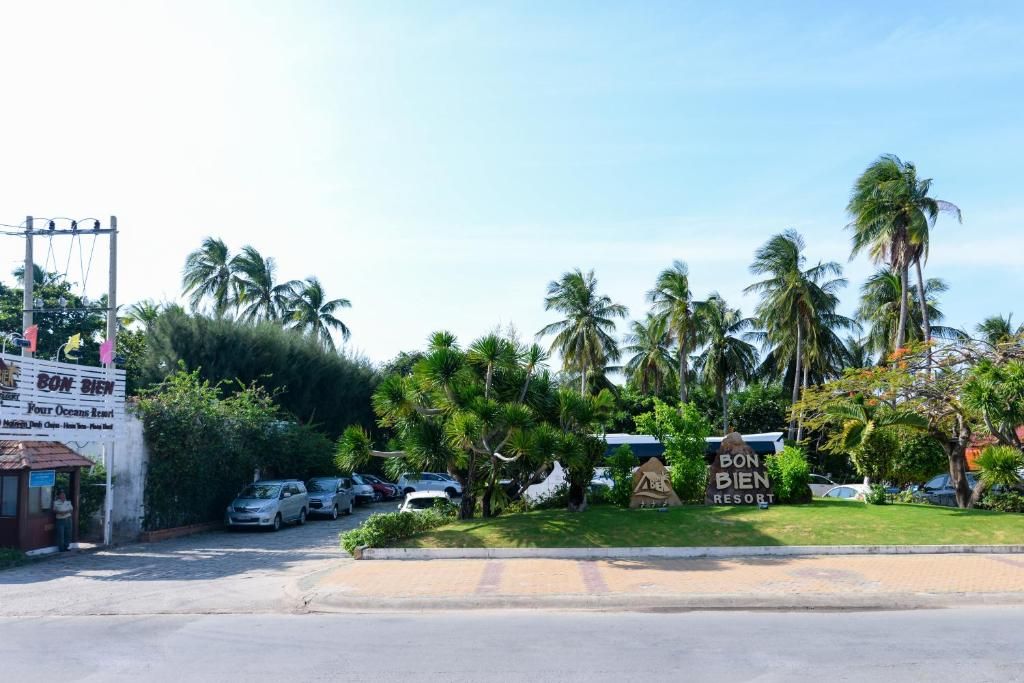 Four Oceans Resort фото 42