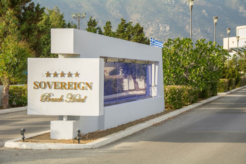 The Sovereign Beach Hotel фото 4