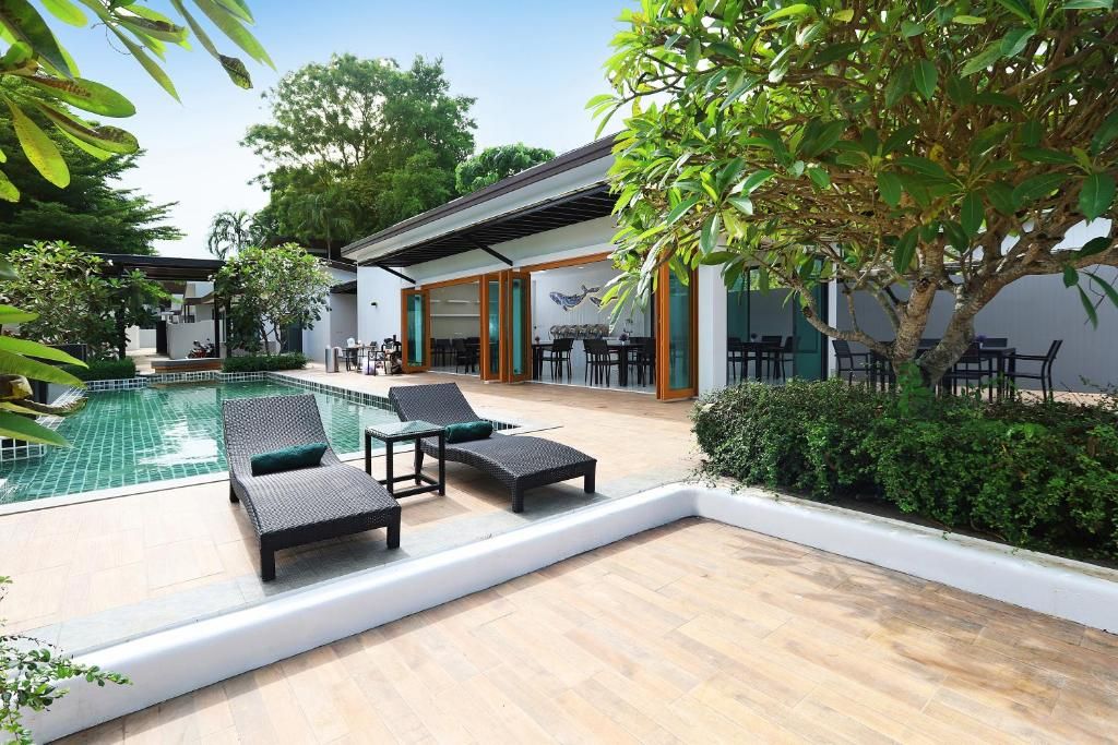 Andaman Seafront Villa Phuket фото 6