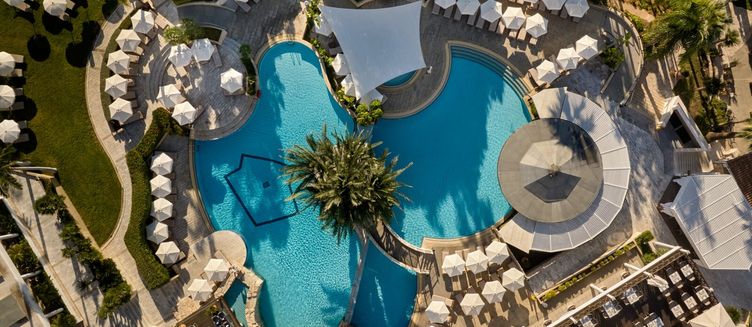 Фото отеля Mediterranean Beach