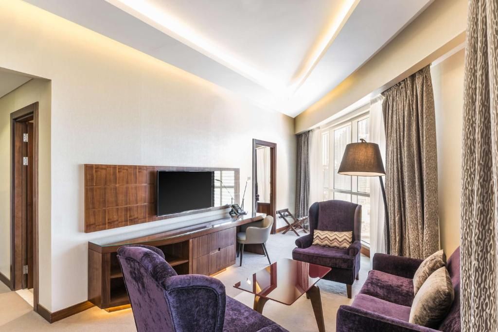 Radisson Blu Hotel Dubai Waterfront фото 46