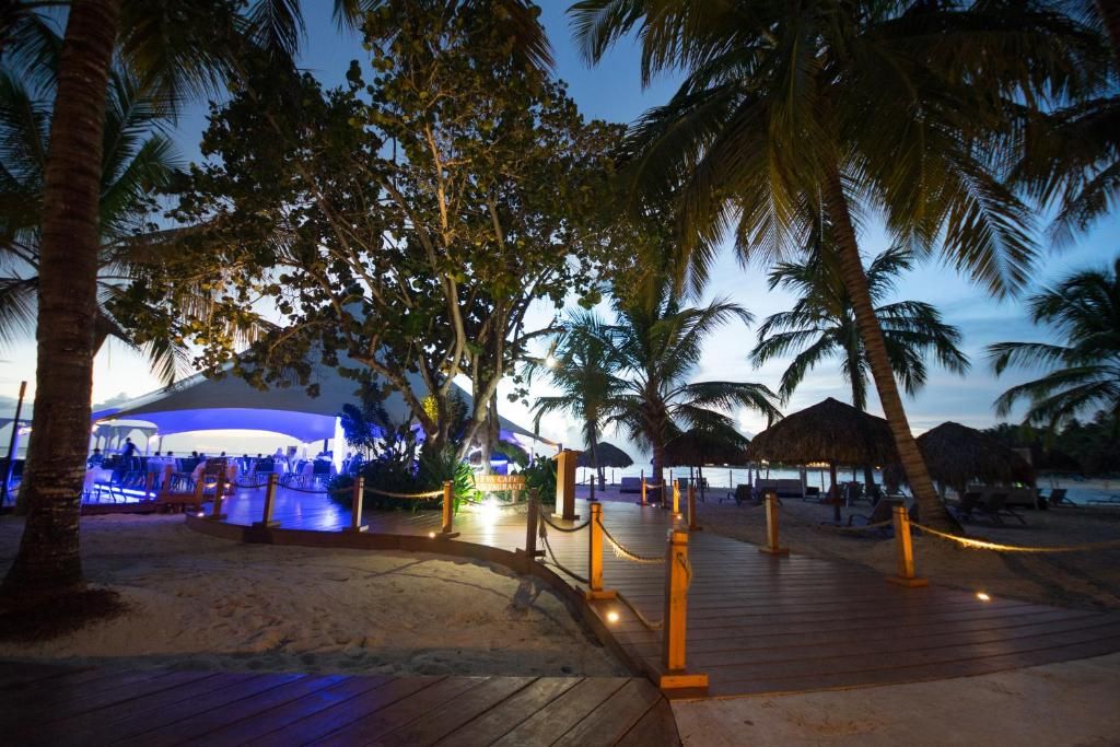 Viva Wyndham Dominicus Palace фото 31