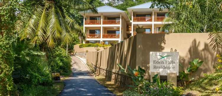 Фото отеля Eden Hills Residence