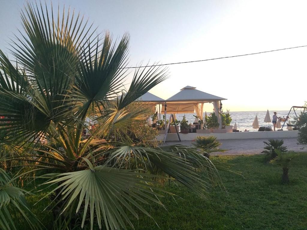 Апарт-отель «Apartments Kuce Lekovica Beach & Restaurant» фото 2