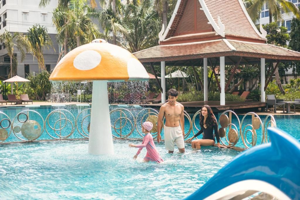 Heeton Concept Hotel Pattaya фото 69