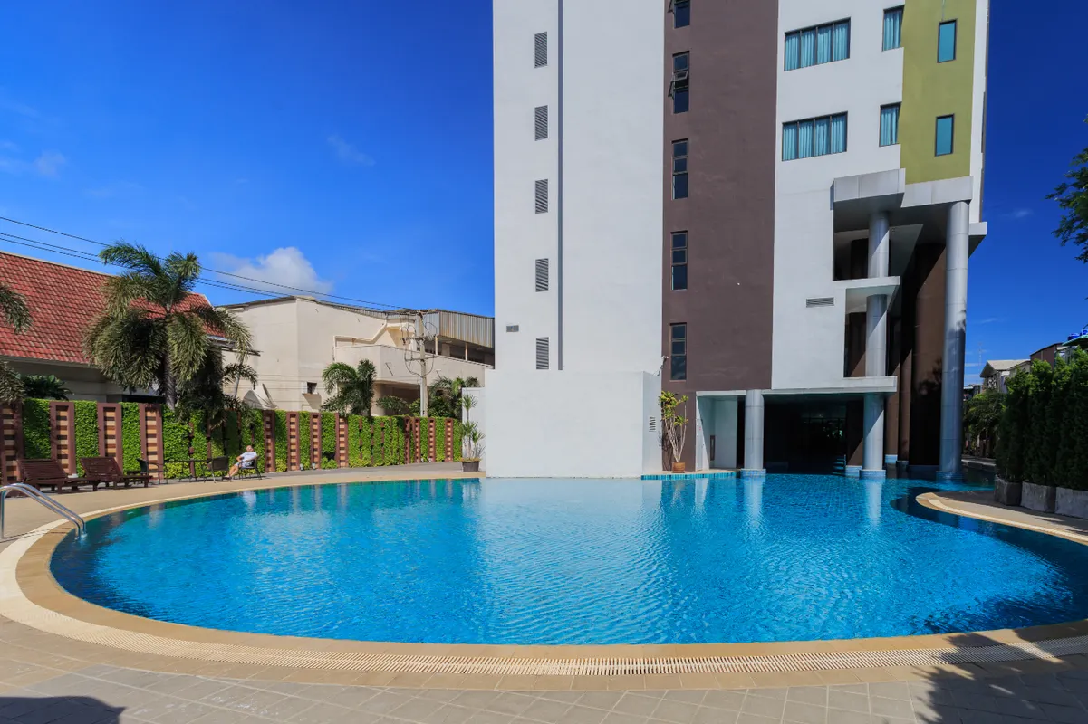 D Beach Pattaya Discovery Beach Hotel фото 7
