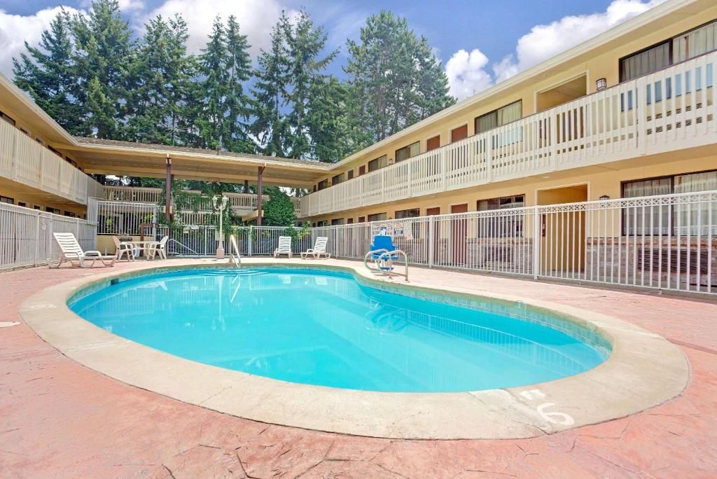 Days Inn Seattle South Tukwila фото 2
