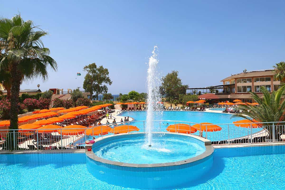 Bayar Garden Holiday Village фото 14