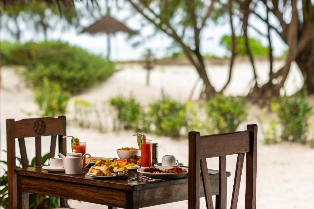 Hakuna Majiwe Beach Lodge фото 65