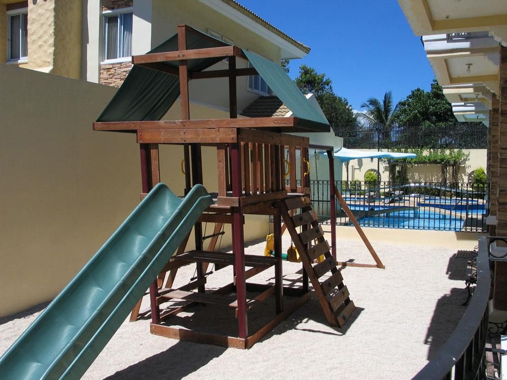 Crown Regency Suites Mactan фото 7