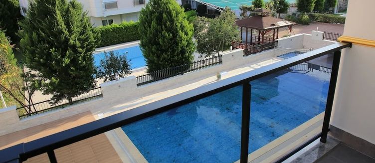 Фото отеля Golden World Suite Hotel