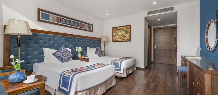 Фото отеля Balcona Hotel Danang