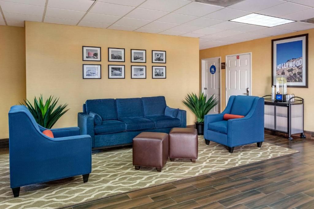 Comfort Inn & Suites Near Universal - North Hollywood – Burbank фото 5