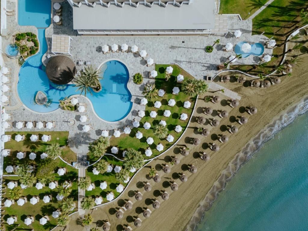 Golden Bay Beach Hotel фото 68