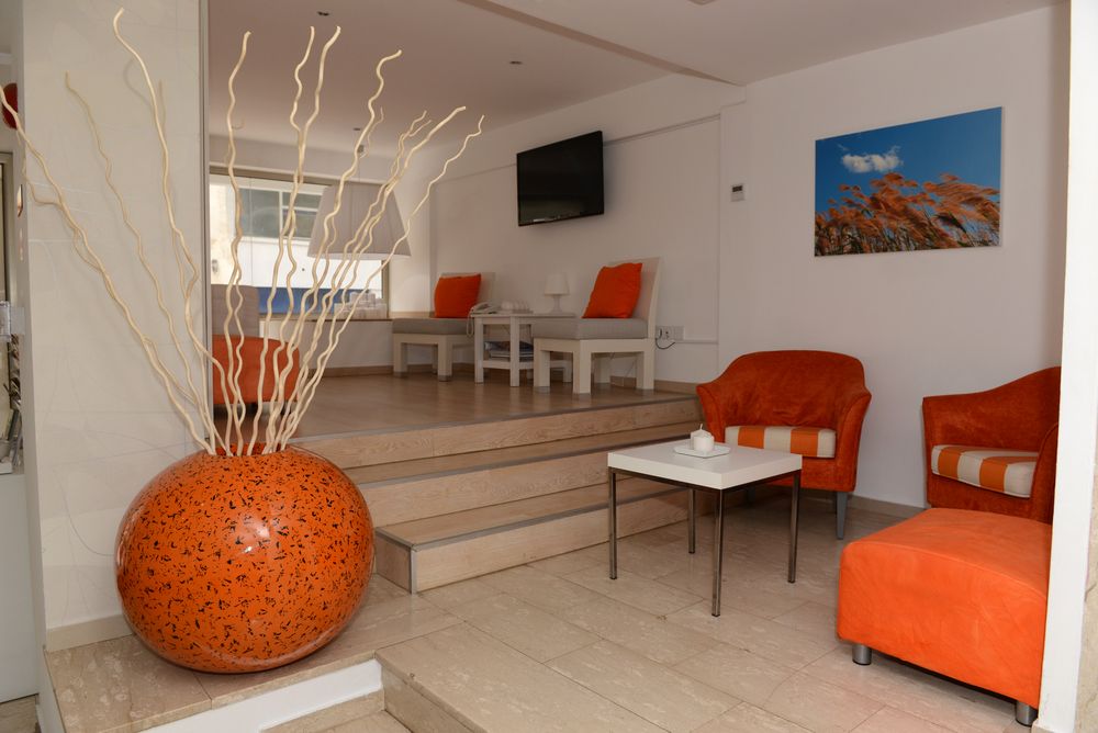 Les Palmiers Beach Hotel фото 4