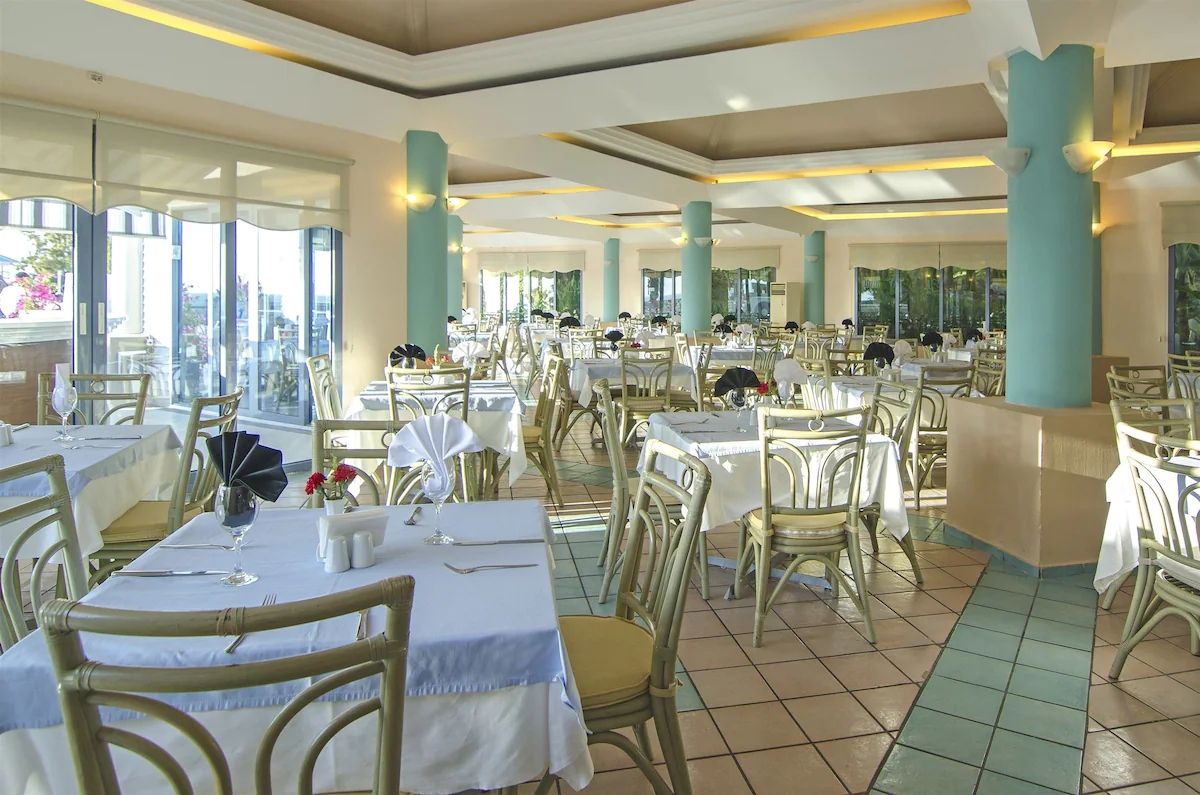 The Grand Blue Sky International Hotel фото 7