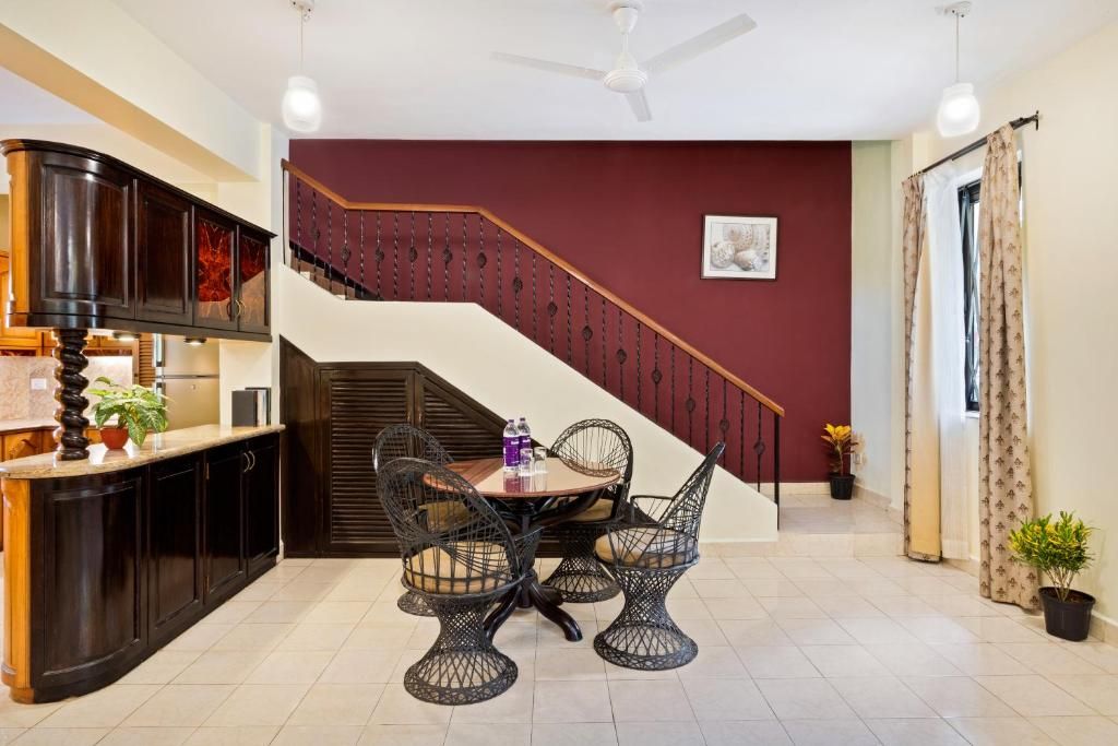 Seashell Beach Suites фото 64