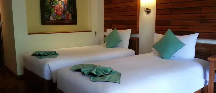 Фото отеля Meet Holiday Hotel