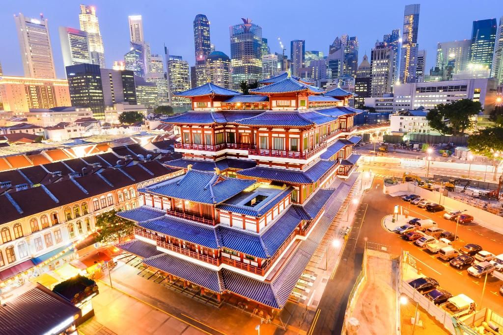 Porcelain Hotel by JL Asia фото 38