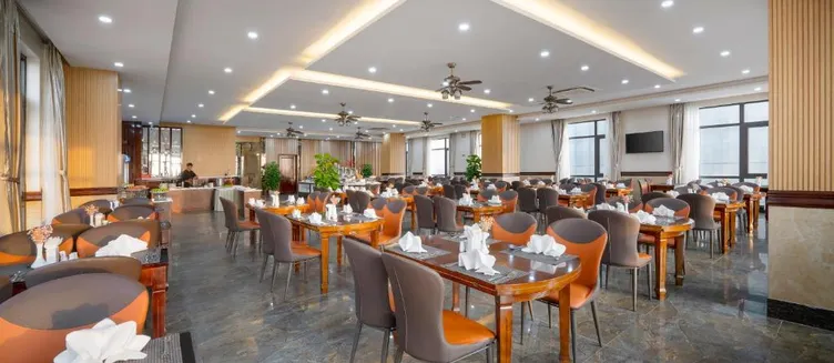 Фото отеля Seven Sea Hotel Danang