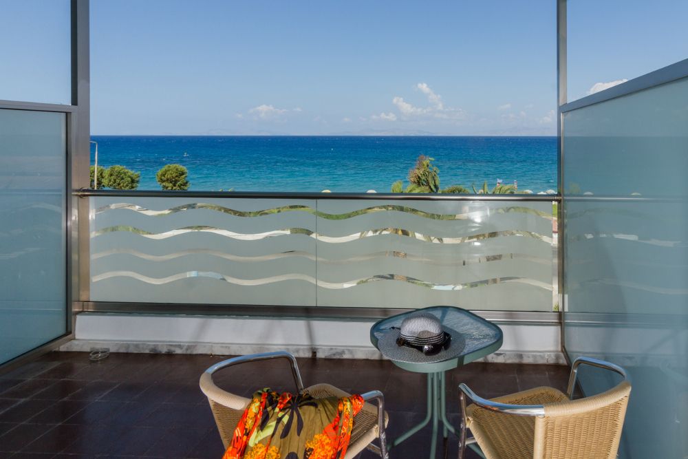 Belair Beach Hotel фото 4