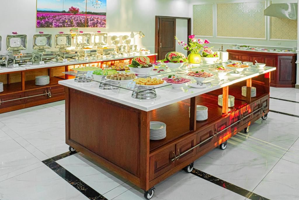 Bonjour Nha Trang Hotel фото 37