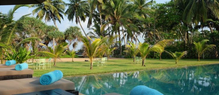 Фото отеля Aavya Cove Villas by Aahaasa