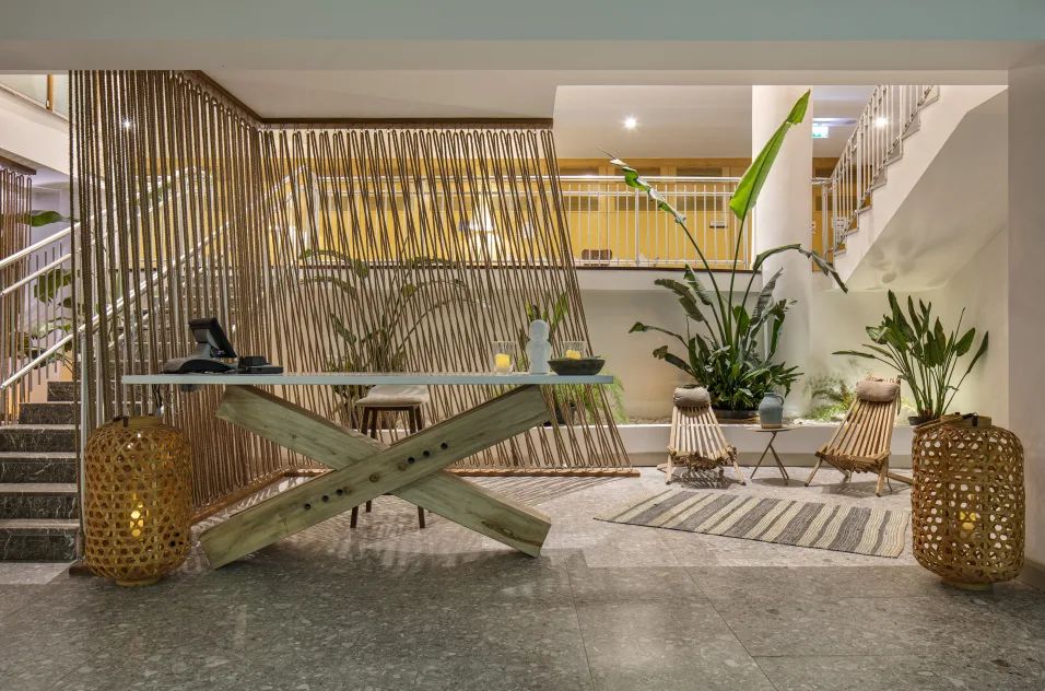 DoubleTree by Hilton Bodrum Isil Club Resort фото 73