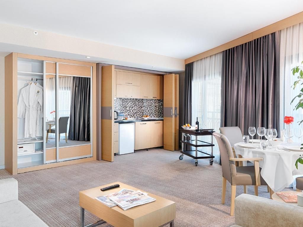 Kordon Hotel Cankaya фото 19