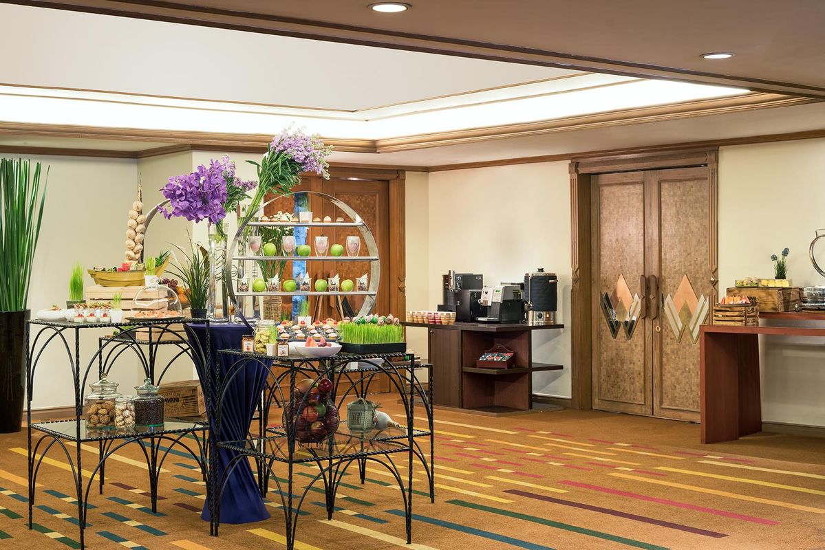 Avani Atrium Bangkok Hotel - SHA Certified фото 7