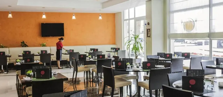 Фото отеля ibis Muscat