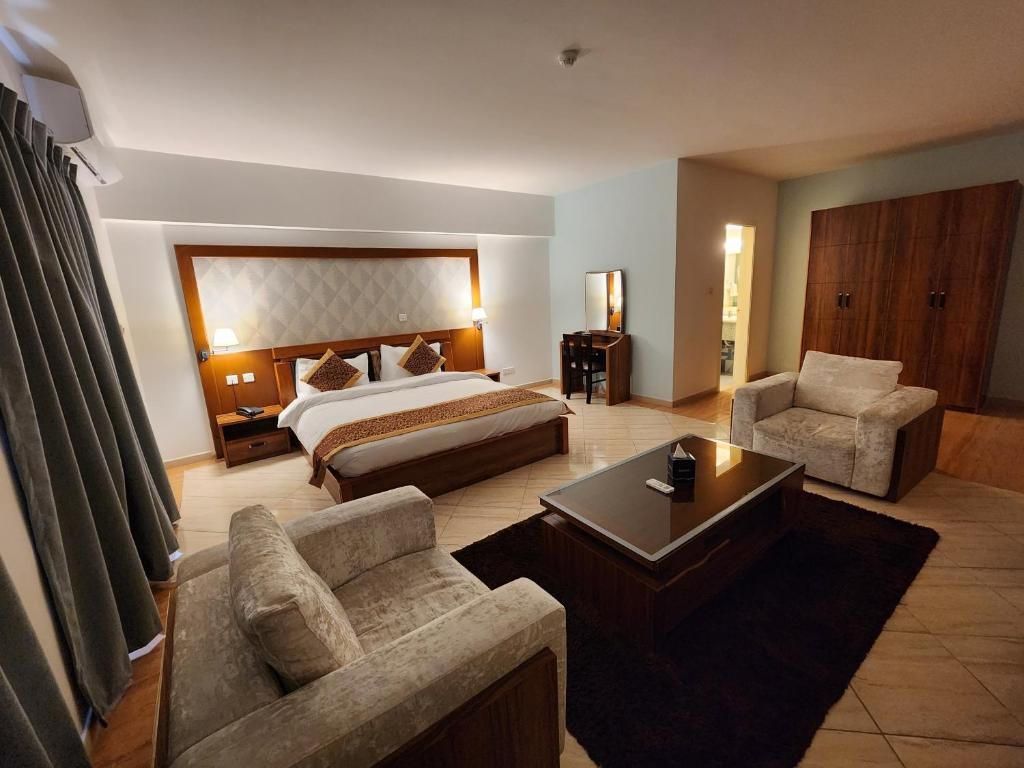 Aquavista Hotel & Suites фото 3