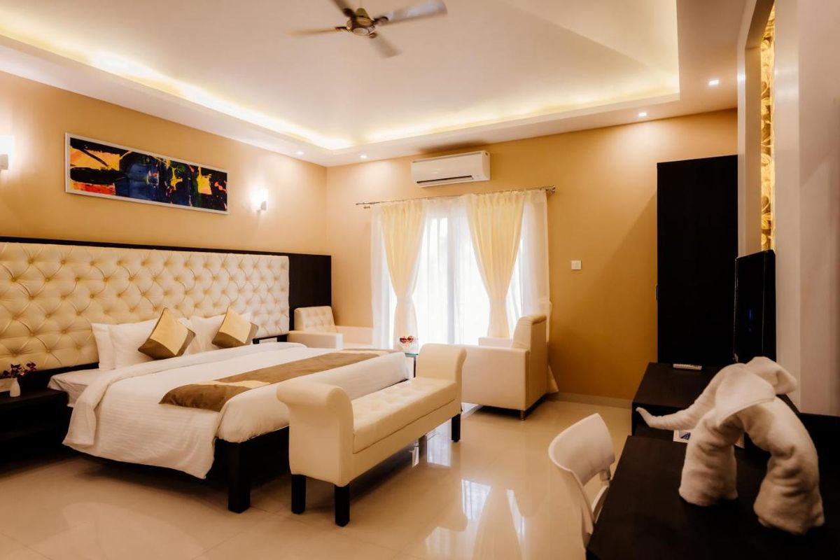 Krishna Beach Resort & Spa фото 6