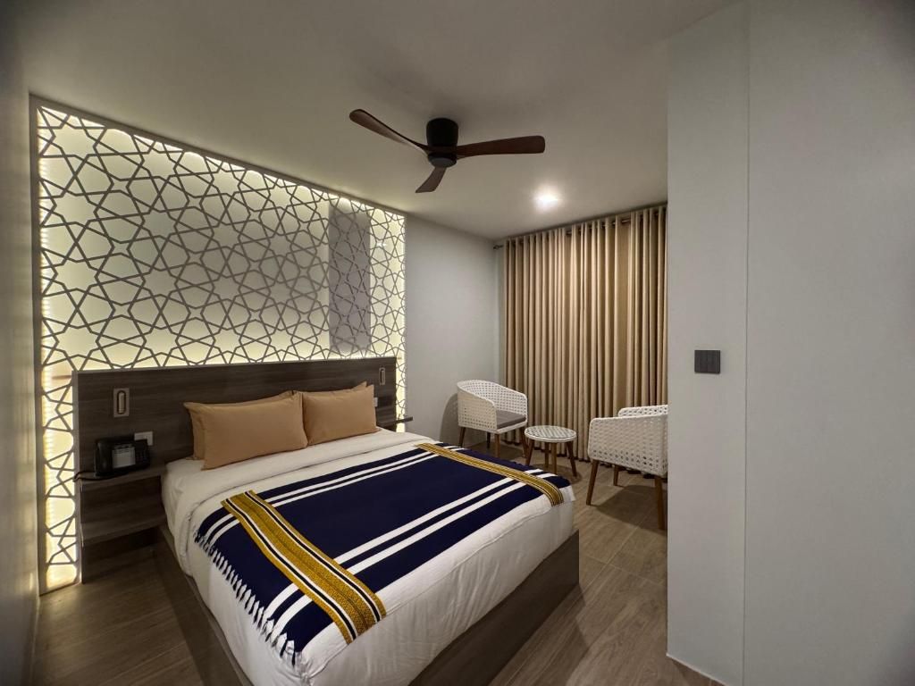 Avyanna Gulhi Beach Hotel фото 18