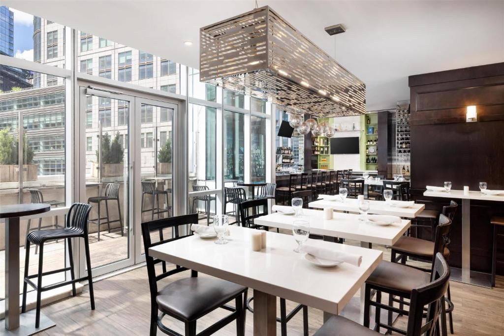 Hilton Garden Inn Times Square Central фото 18