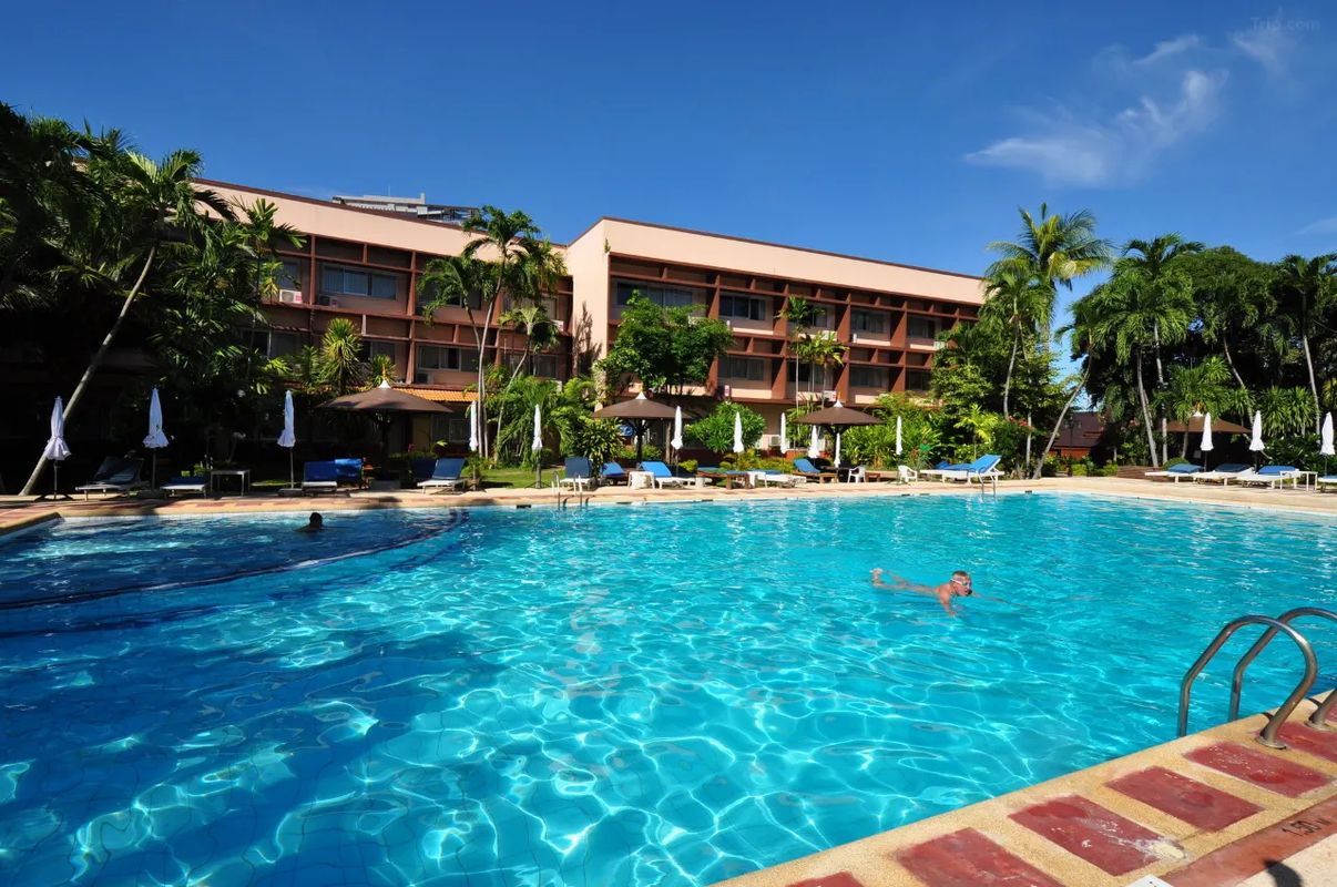 Basaya Beach Hotel & Resort фото 7