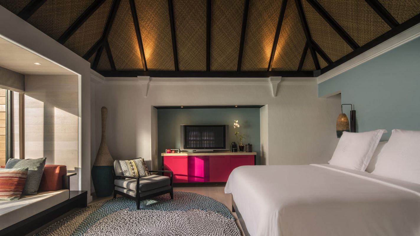 Four Seasons Resort Maldives at Kuda Huraa фото 3